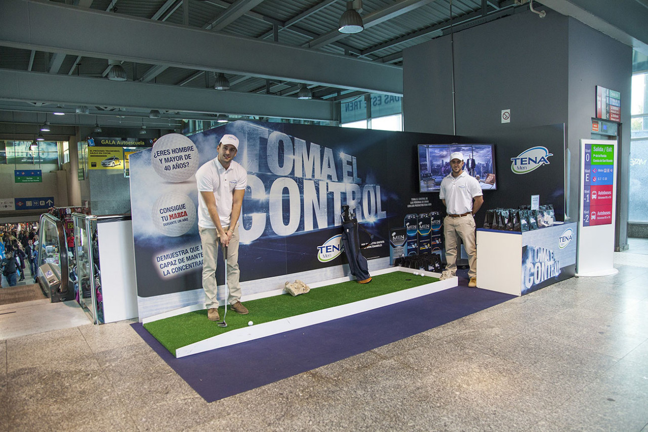 Concursos y promociones a pie de calle con Clece OOH en Madrid.
