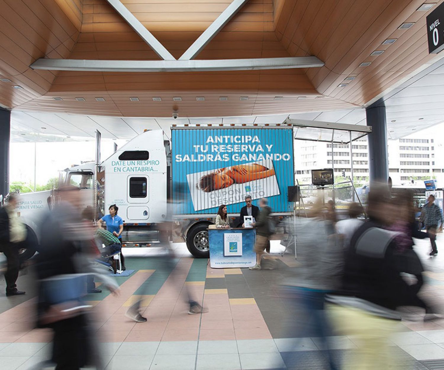 Campañas de marketing a pie de calle con máxima afluencia de personas. Puente Viesgo