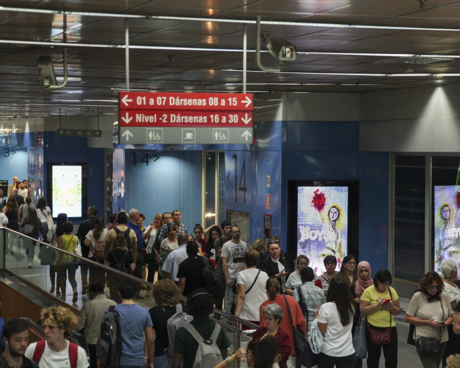 Publicidad marketing en MUPIs digitales de serie TV