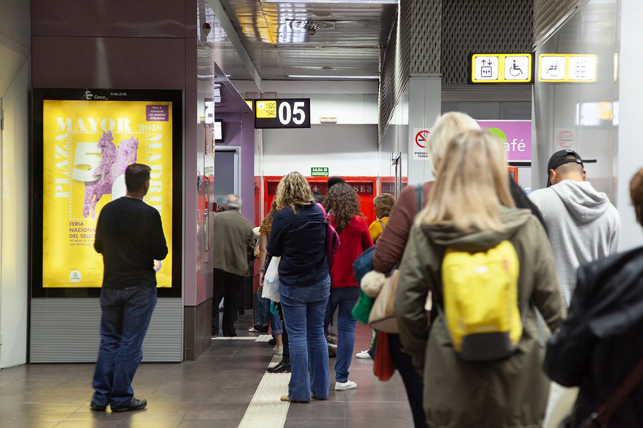 Mupis en intercambiadores de transporte en Madrid