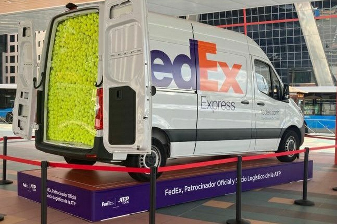 Evento marketing callejero para FedEx en Madrid