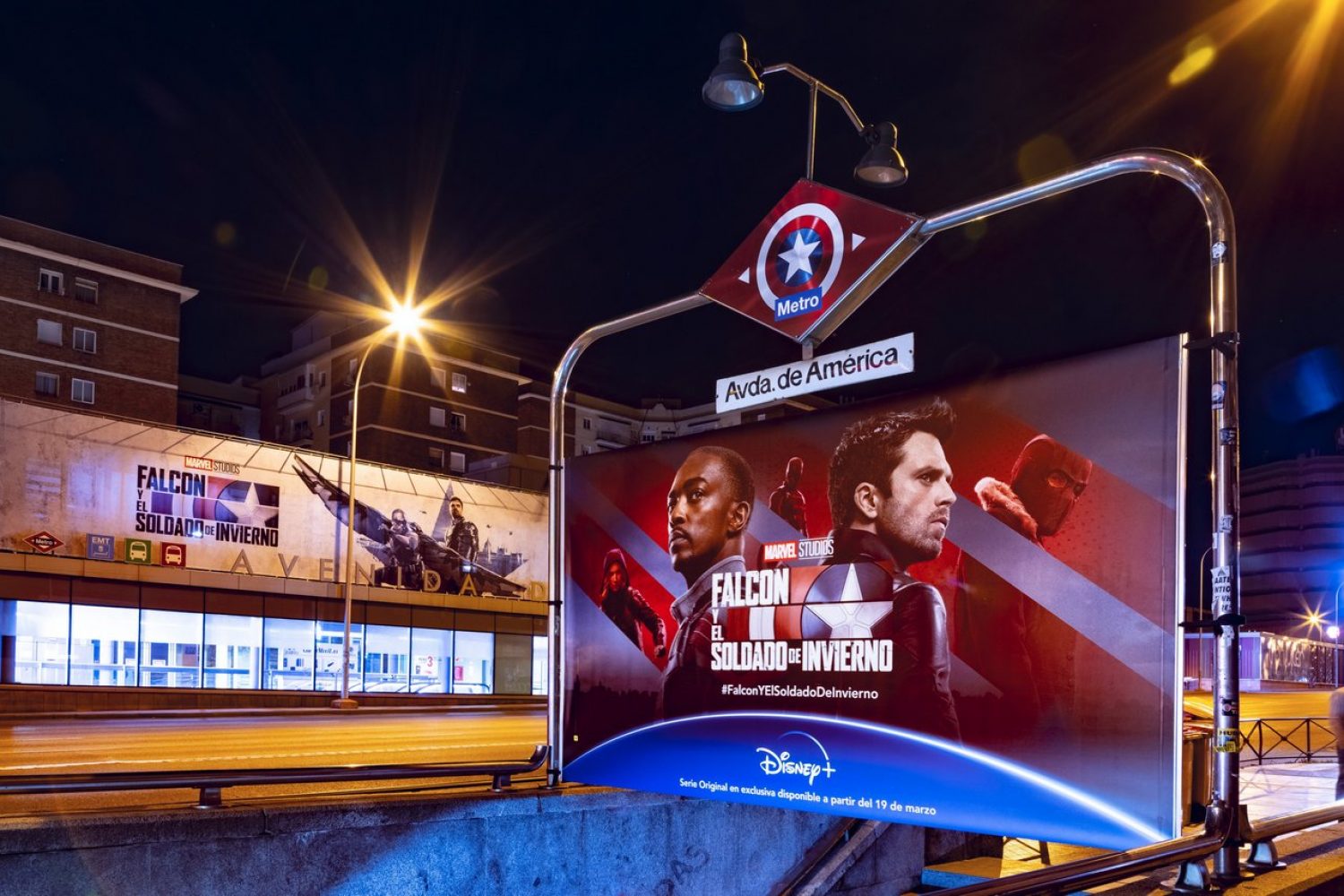 Marketing espectacular en Intercambiador de Madrid para Disney Falcon y el Soldado de Invierno