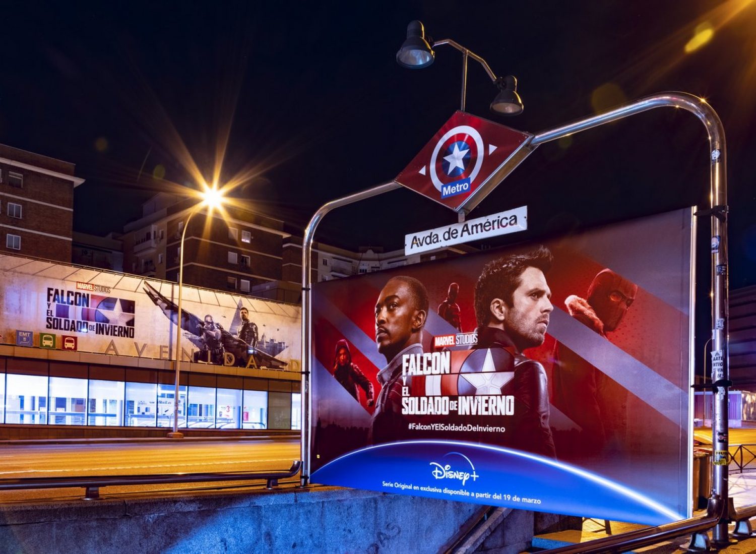 Marketing espectacular en Intercambiador de Madrid para Disney Falcon y el Soldado de Invierno