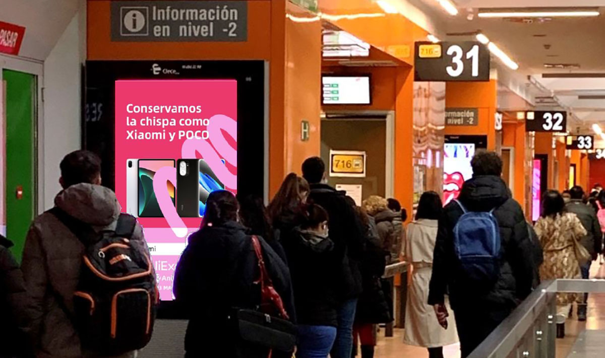 Circuito de publicidad digital en soportes mupis y pantallas Madrid y Barcelona