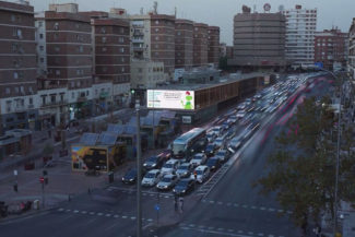 Publicidad exterior DOOH en soportes digitales de grandes dimensiones Avenida América Madrid