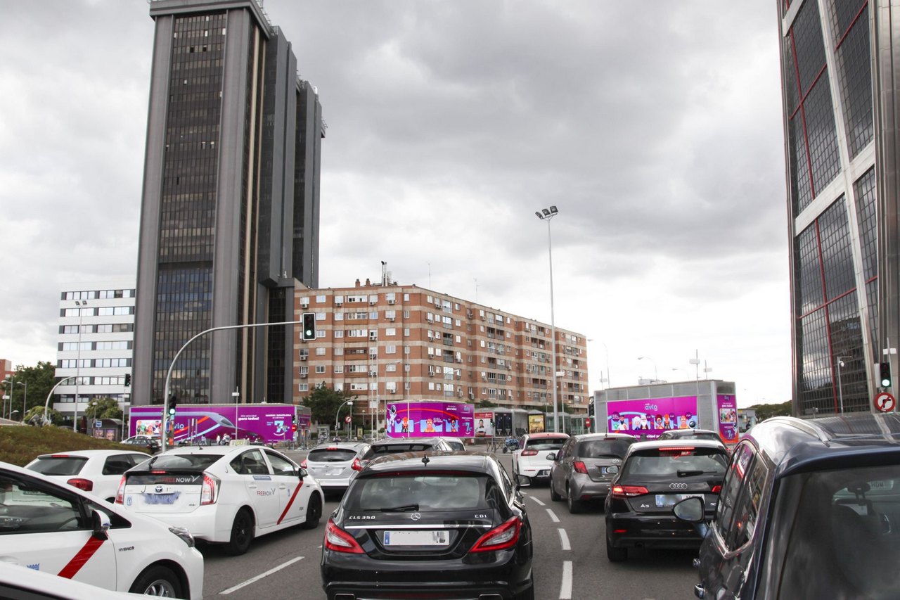 Evolution of outdoor advertising in Spain spectacular marketing Avlo in large-format cubes at Plaza de Castilla Madrid